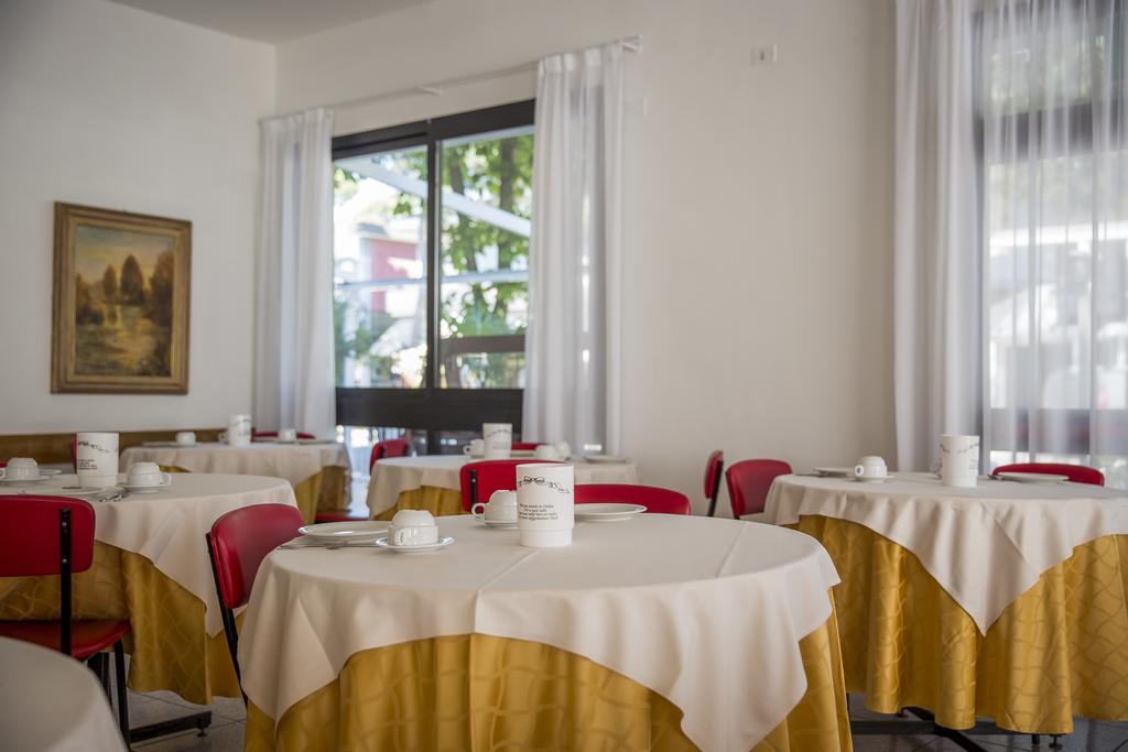 מילאנו מריטימה Hotel Meris מראה חיצוני תמונה